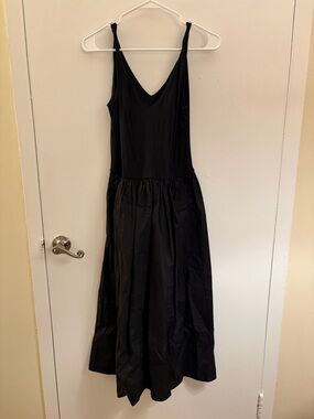 Rails Black V-Neck Sleeveless Midi Dress